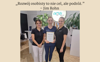 „Rozwój osobisty to nie cel, a podróż.” – Jim Rohn